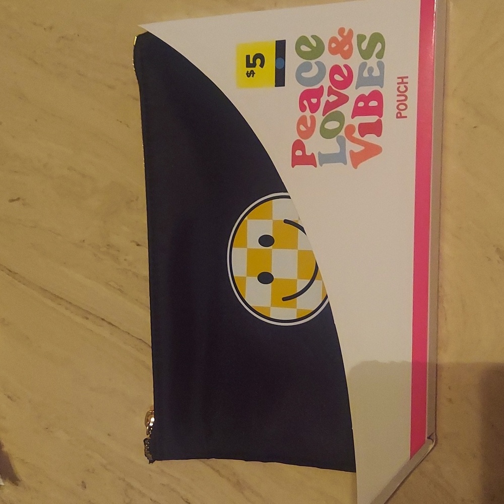 Peace Love & Vibes pouch NWT